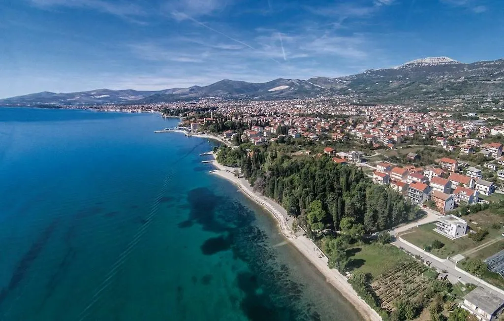 Holiday home Apartman Luka Villa Kastela