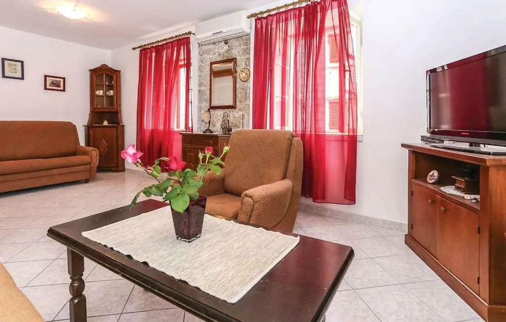 Holiday home Apartman Luka Villa Kastela Croatia